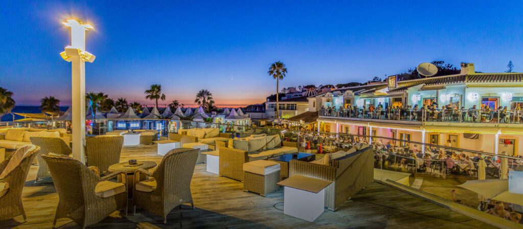 Deck bar vale do lobo